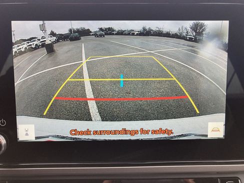 Used 2026 Toyota Camry SE image 25