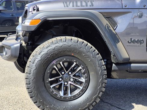 Certified 2026 Jeep Wrangler Willys image 10