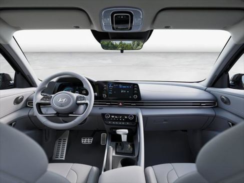 New 2026 Hyundai Elantra Sport image 11