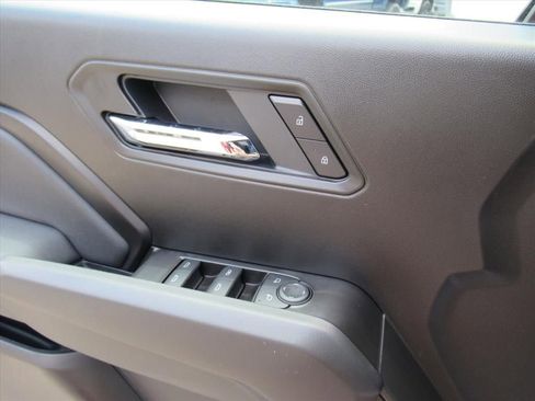 New 2026 GMC Canyon Elevation RWD image 20