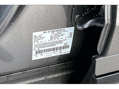 New 2026 Ford Explorer Active w/ Active Comfort Package AWD/4WD image 16