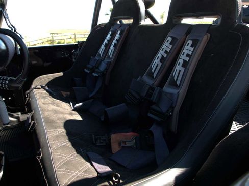 Used 2013 Jeep Wrangler Unlimited Rubicon w/ Dual Top Group image 40