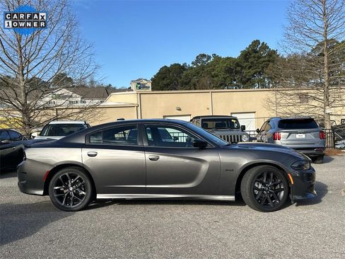 Used 2023 Dodge Charger R/T w/ Plus Group image 4