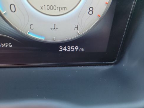 Used 2022 Hyundai Santa Cruz Limited image 29