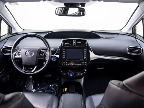 Used 2022 Toyota Prius XLE w/ Advanced Technology Package AWD/4WD image 11