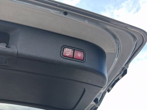 Used 2016 Mercedes-Benz GL 450 4MATIC image 29