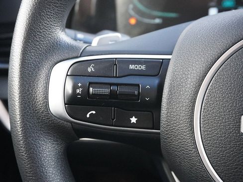 Used 2023 Kia Sportage LX image 40