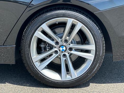 Used 2018 BMW 328d Sedan w/ Convenience Package RWD image 31