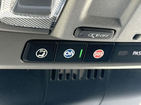 New 2026 Chevrolet Silverado 1500 RST w/ Z71 Off-Road Package AWD/4WD image 21