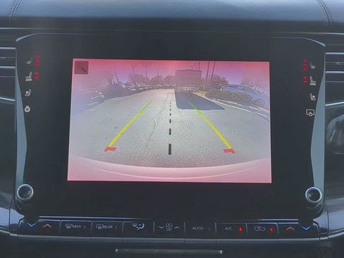 Used 2022 Jeep Wagoneer Series III image 26