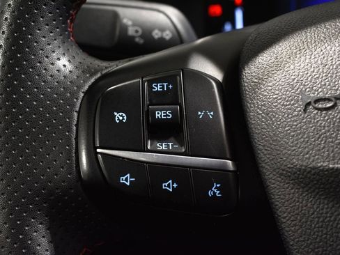 Used 2023 Ford Escape ST-Line image 19