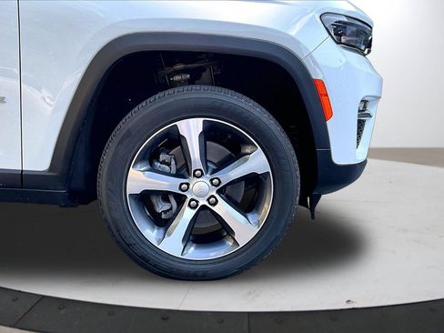 Used 2022 Jeep Grand Cherokee Limited 4xe AWD/4WD image 34