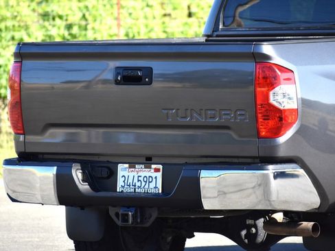 Used 2014 Toyota Tundra SR5 w/ SR5 Upgrade Package RWD image 23