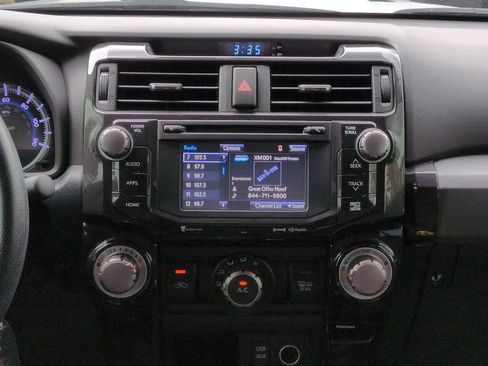 Used 2018 Toyota 4Runner TRD Off-Road AWD/4WD image 17