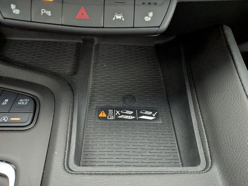 Used 2023 Cadillac CT5 Luxury w/ Sun And Sound Package image 9