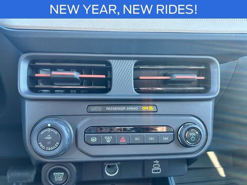 New 2026 Ford Maverick Lariat w/ 4K Tow Package image 30