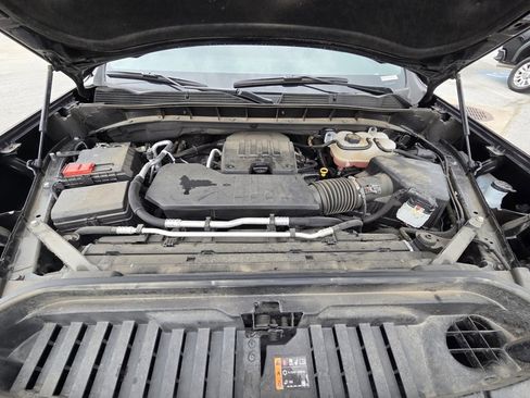 Used 2024 GMC Sierra 1500 SLE image 32