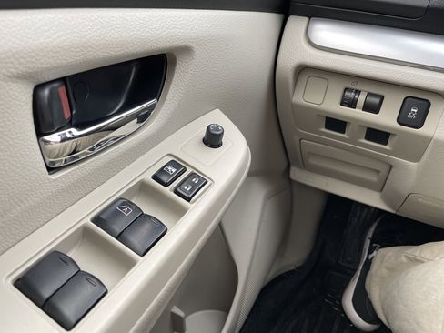 Used 2014 Subaru Crosstrek 2.0i Limited image 24