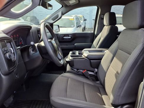 Used 2026 Chevrolet Silverado 1500 Custom image 14