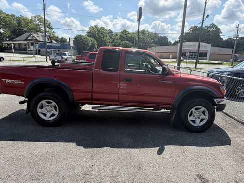 Used 2003 Toyota Tacoma PreRunner RWD image 5