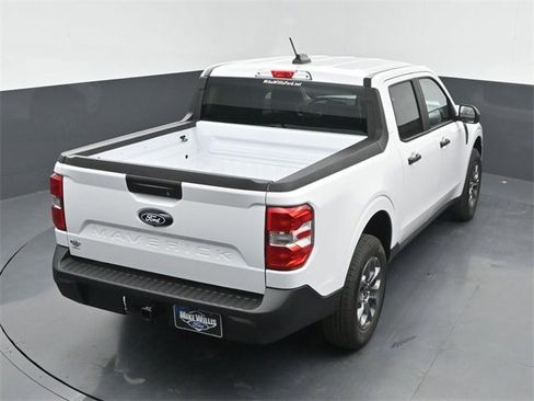 New 2025 Ford Maverick XLT image 45