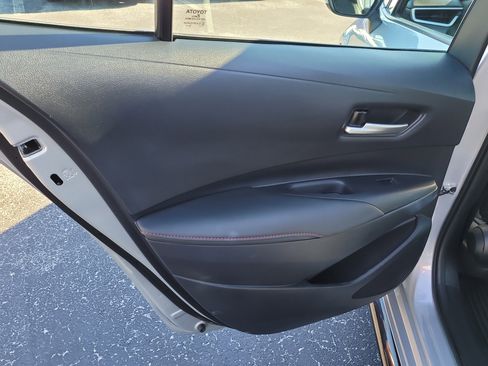 Certified 2025 Toyota Corolla SE image 11