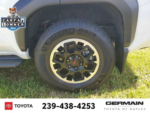 Certified 2025 Toyota 4Runner TRD Off-Road AWD/4WD image 12