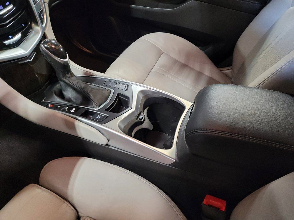 Used 2016 Cadillac SRX Luxury FWD image 26