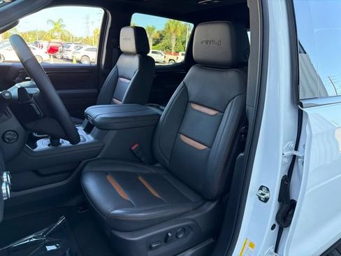 Used 2026 GMC Sierra 1500 AT4 w/ AT4 Premium Package AWD/4WD image 17