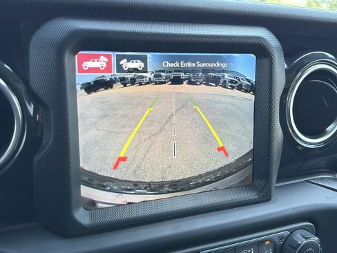 Used 2023 Jeep Wrangler Unlimited Rubicon 392 w/ Dual Top Group AWD/4WD image 23