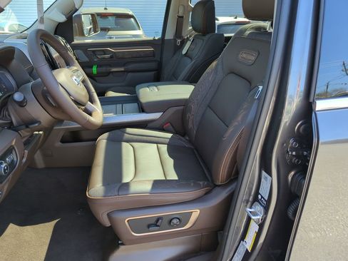 New 2026 RAM 1500 Limited w/ Trailer Tow Group image 12