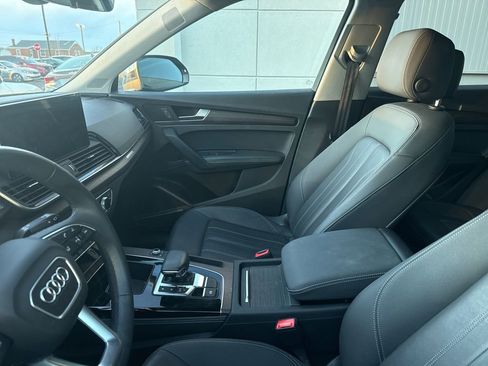 Used 2021 Audi Q5 2.0T Premium Plus w/ Premium Plus Package image 9
