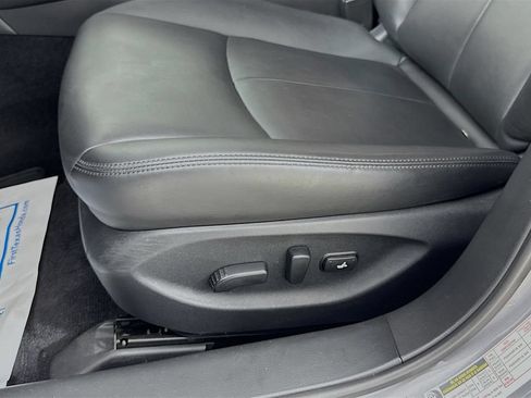 Used 2019 INFINITI Q50 Luxe w/ Essential Package (3.0T Luxe) RWD image 24