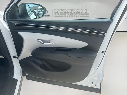 Used 2024 Hyundai Tucson SEL FWD image 31