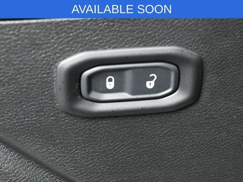 Used 2021 Jeep Wrangler Unlimited Sport AWD/4WD image 11