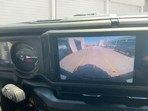 Used 2024 Jeep Wrangler Unlimited Rubicon 4xe image 25