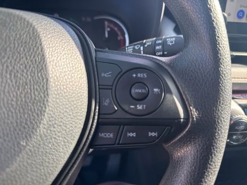 Certified 2025 Toyota RAV4 XLE w/ Convenience Package image 15