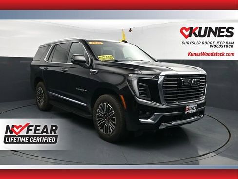 Used 2025 GMC Yukon Elevation w/ LPO, Elevation Black Package AWD/4WD image 1