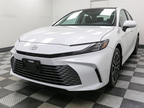 New 2026 Toyota Camry XLE image 4