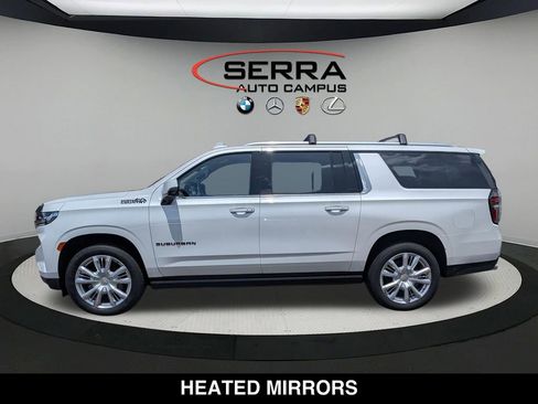 Used 2021 Chevrolet Suburban High Country AWD/4WD image 10