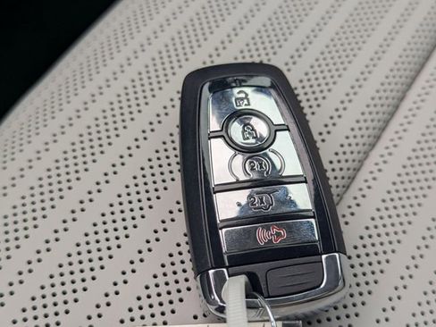 New 2026 Lincoln Nautilus Reserve image 28