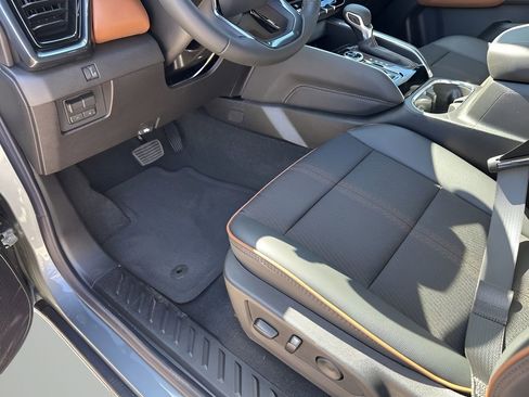 New 2026 GMC Canyon AT4 image 29