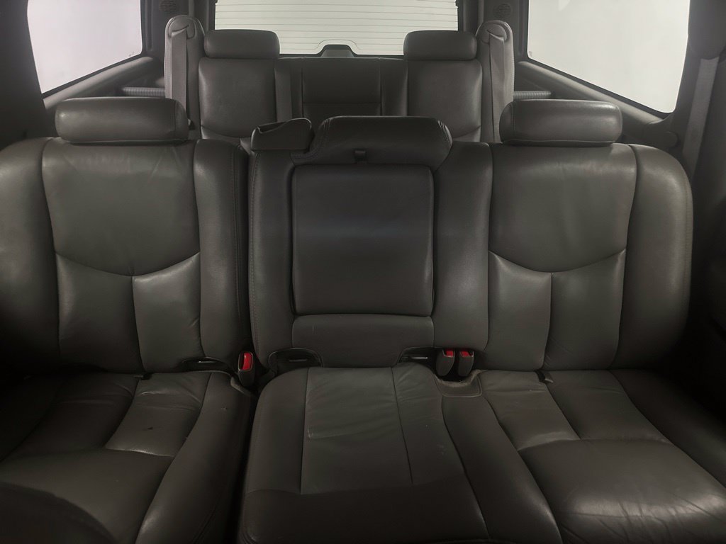 Used 2006 Chevrolet Suburban LS w/ Smart Select Package RWD image 14