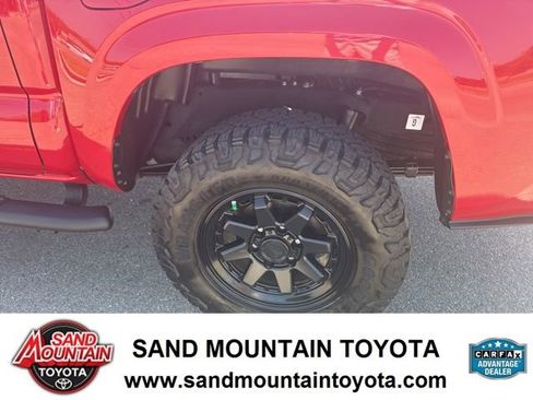Used 2023 Toyota Tacoma SR AWD/4WD image 10