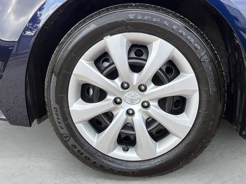 Used 2025 Toyota Corolla LE image 23