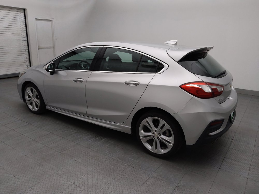 Used 2018 Chevrolet Cruze Premier w/ RS Package FWD image 3