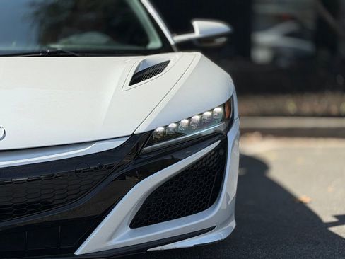 Used 2019 Acura NSX image 5