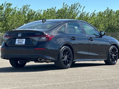 Certified 2025 Honda Civic Sport image 3