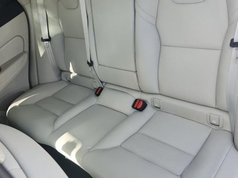 Certified 2023 Volvo XC60 B5 Plus w/ Protection Package Premier image 9