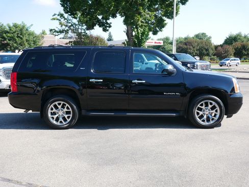 Used 2014 GMC Yukon XL SLT image 9